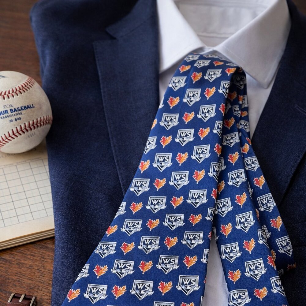 Vineyard Vines MLB World Series 2009 Silk Tie NWT Baseball Tie